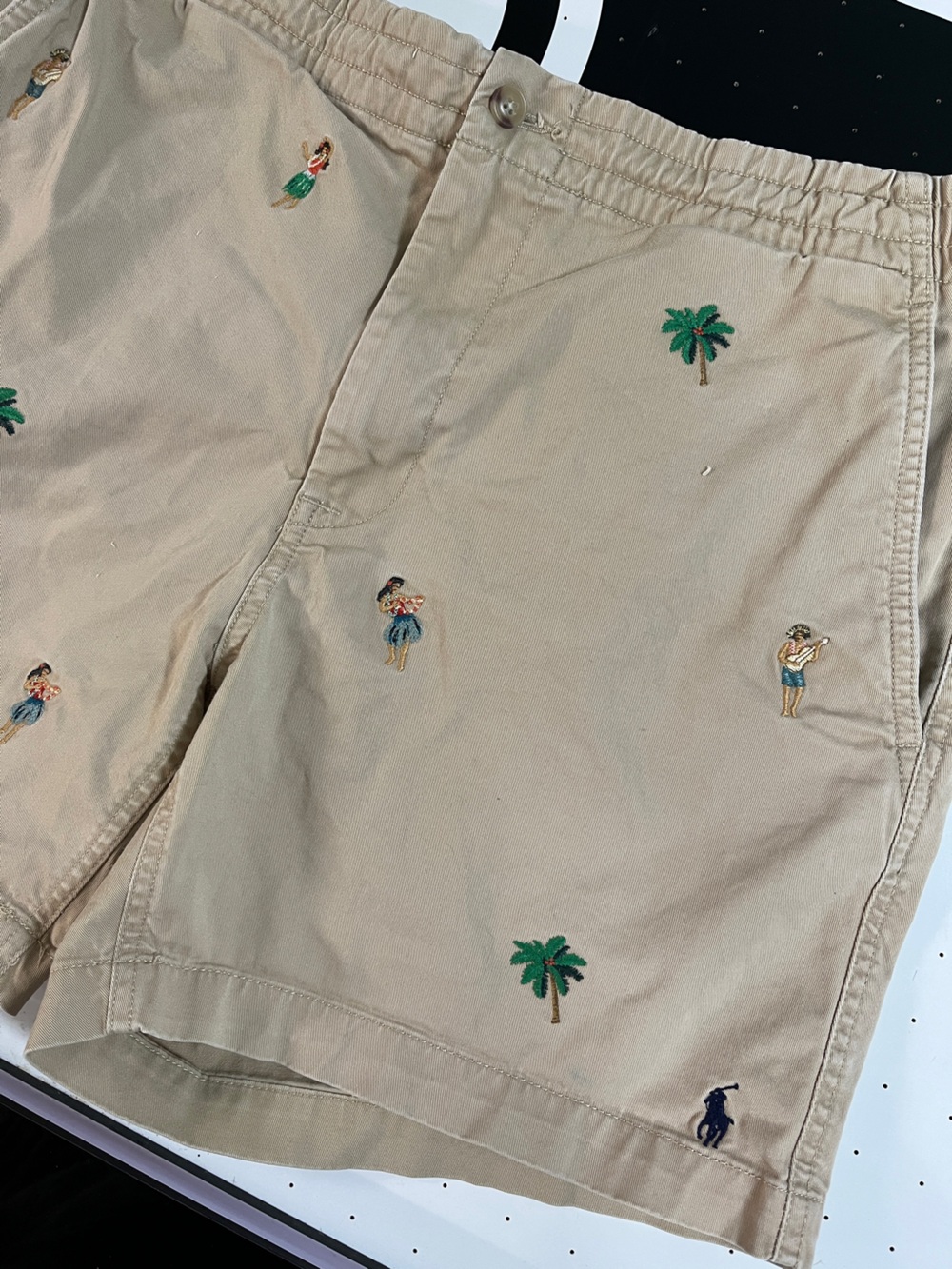 Polo by Ralph Lauren Beige Embroidered Hula & Palm Flat Front Men’s Shorts M